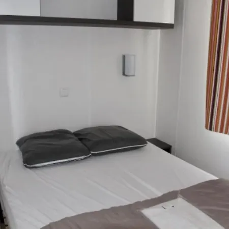 Mobilhome 3 Etoiles - Piscine - Eeebaf Campeggio Rocamadour