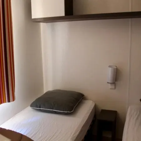 Mobilhome 3 Etoiles - Piscine - Eeebaf Kamp alanı
