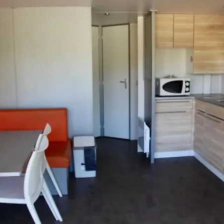 Mobilhome 3 Etoiles - Piscine - Eeebaf Kamp alanı *